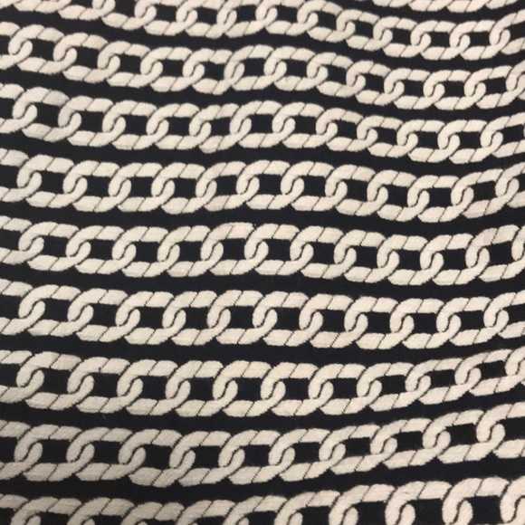 LIKE NEW Banana Republic Jacquard Skirt - 00P - Picture 4 of 6